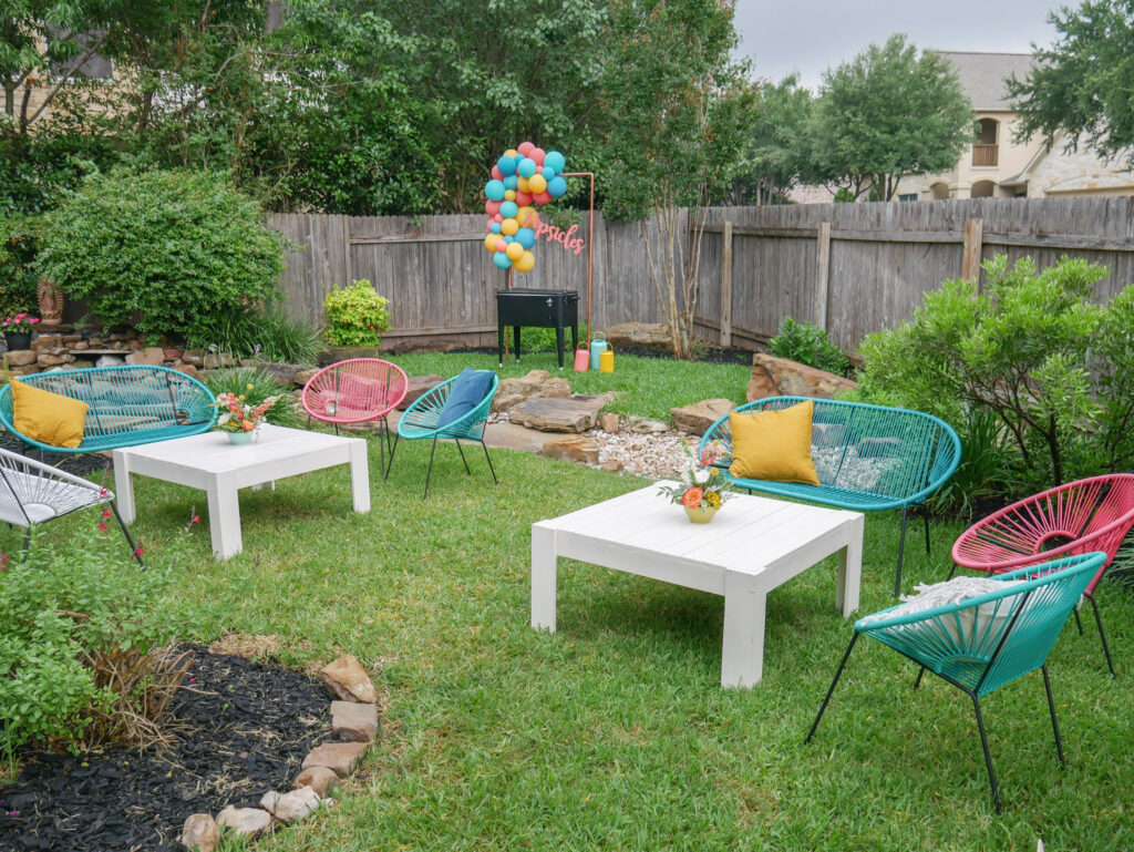 Tips for Setting up a Cozy Backyard Graduation Party